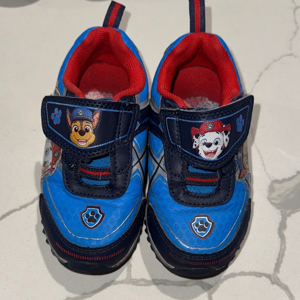 Boys Toddler Paw Patrol Light Up Sneakers 7